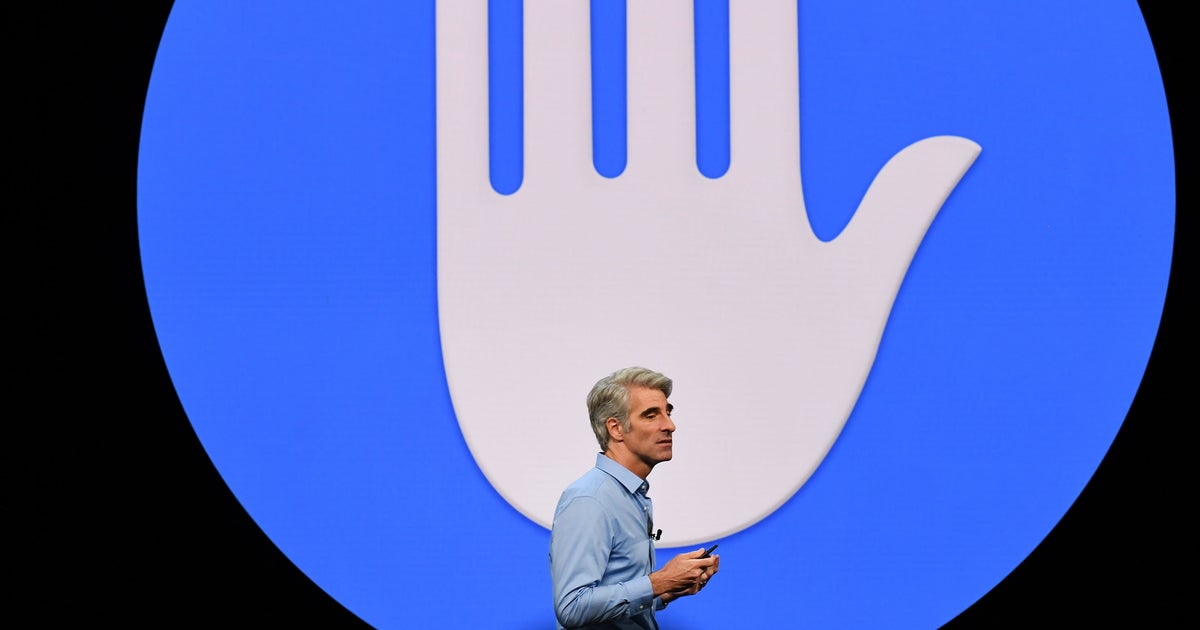 Apple facebook