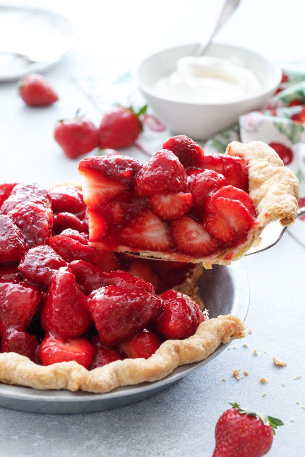 You Didn't Know It, But This Is Why You Should Be Eating Strawberries ...