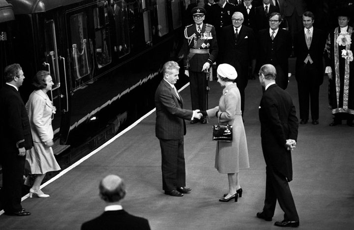 <strong>Queen Elizabeth II greets President Nicolae Ceausescu, of the Socialist Republic of Romania, at the start of his State visit, the first to be made by a Communist Head of State.</strong>