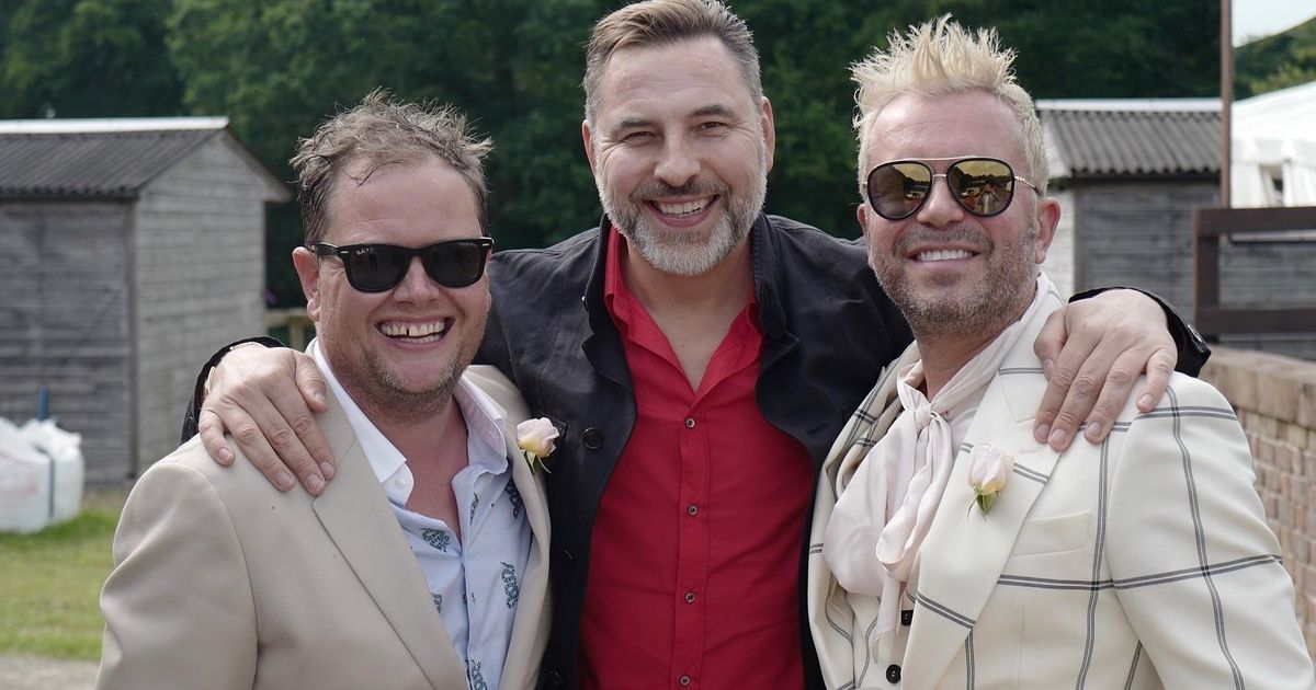 David Walliams Gives Glimpse Into Alan Carr s Star Studded Wedding