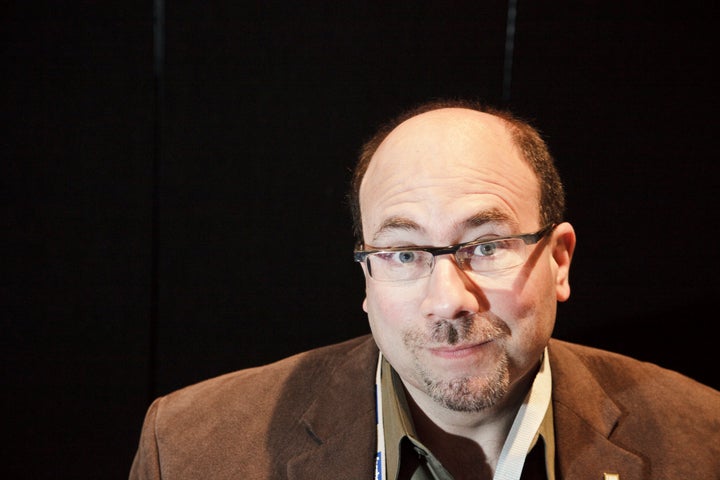 Craigslist founder Craig Newmark agreed to give the CUNY Graduate School of Journalism $20 million throug