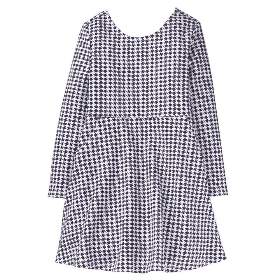 16 Dresses With Pockets For Girls Who Want To Carry Their Own Stuff ...