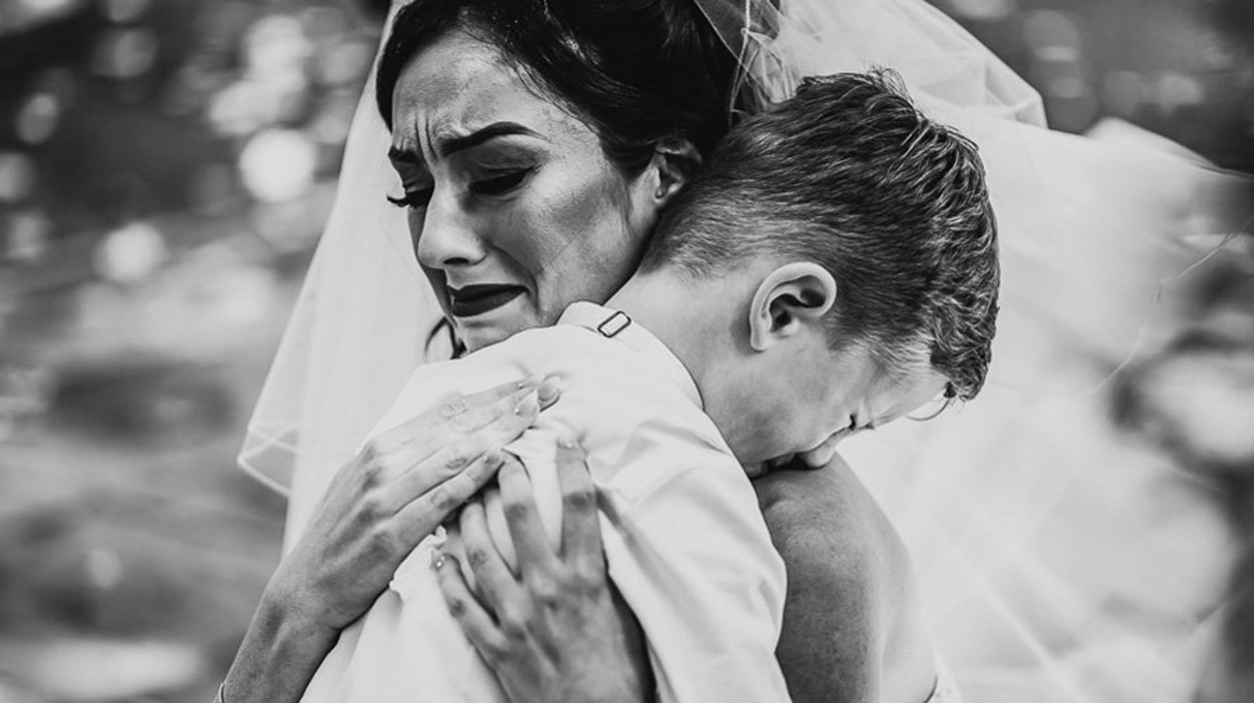 27 Award Winning Wedding Photos That Are Too Stunning To Look Away From
