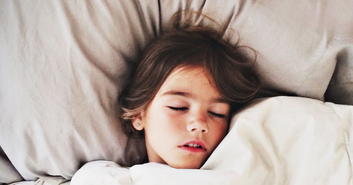 21 Tips For Getting Stubborn Kids Out Of Bed In The Morning