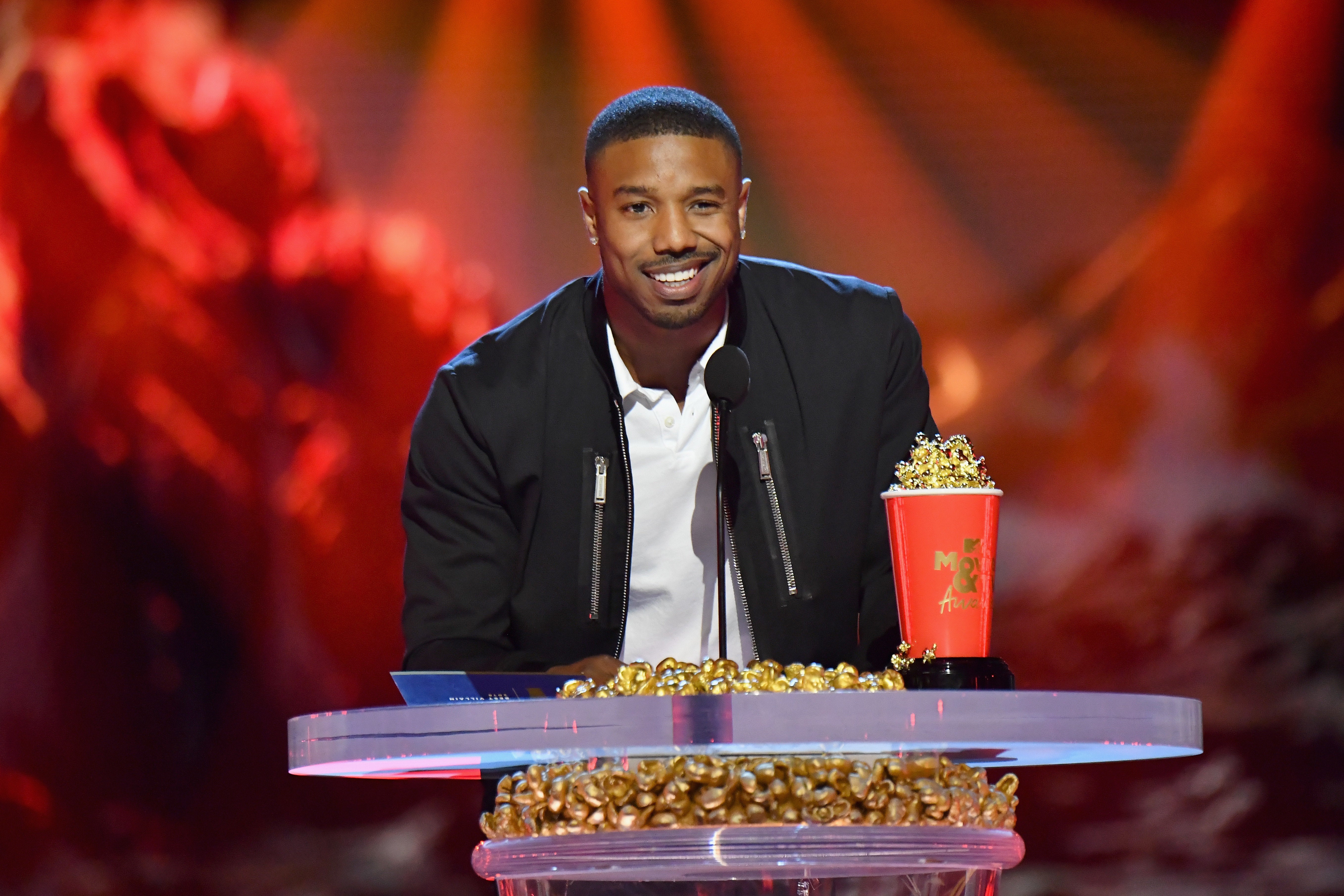 Chadwick Boseman Gives MTV Movie Award To Waffle House Hero