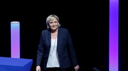 Το Ευρωπαϊκό Κοινοβούλιο απαιτεί από τη Λεπέν να επιστρέψει τα 300.000 ευρώ