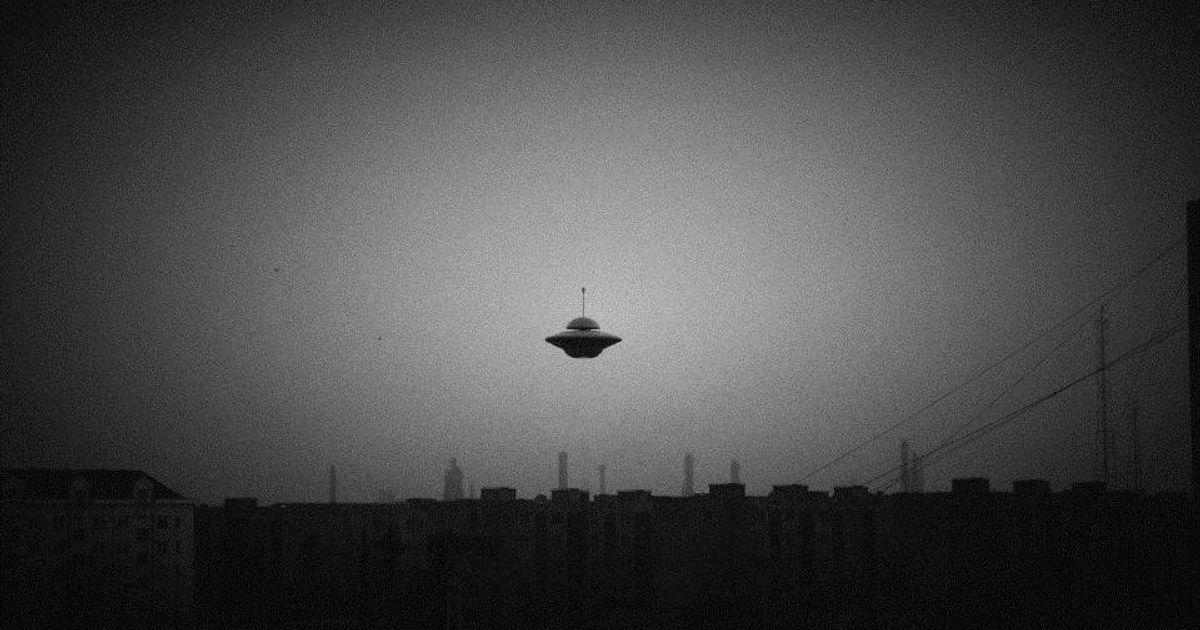 Drones Mistaken For UFOs | HuffPost Videos