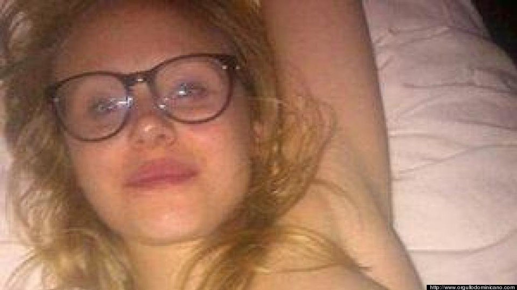 Alison Pill Says Nude Topless Photo Gaffe Was 'Dumb' .