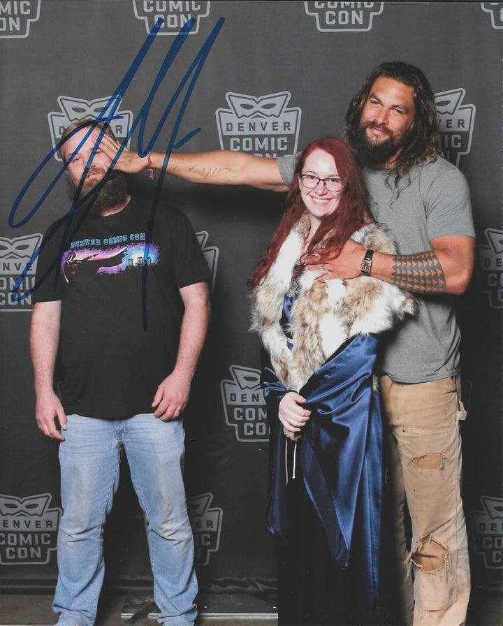 Jason Momoas Quick Wit Turns Couples Fun Fan Photo Into Comedy