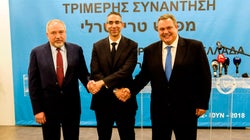 Ελλάδα, Κύπρος και Ισραήλ συμφωνούν για στενότερη στρατιωτική συνεργασία