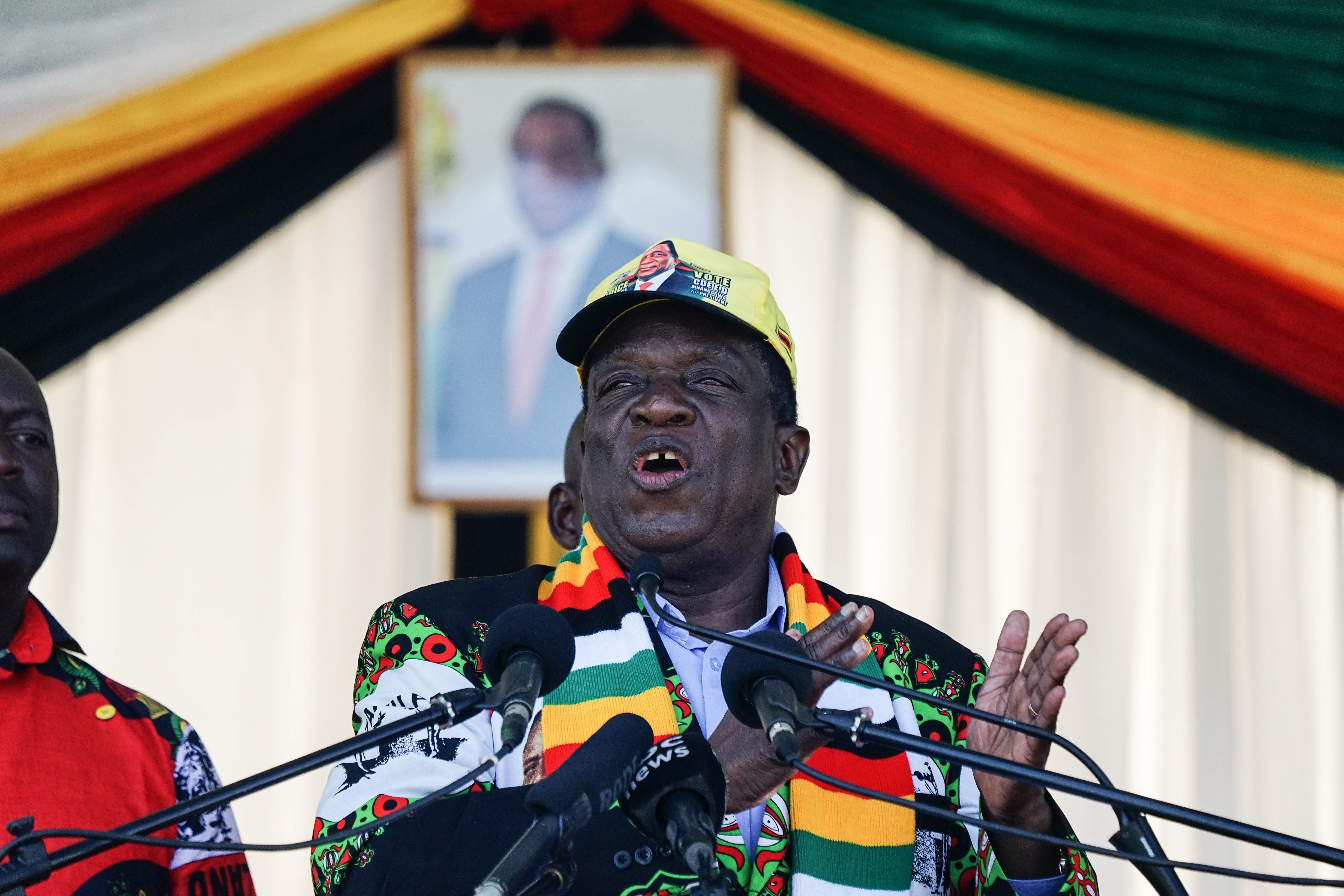 Zimbabwe President Survives Apparent Bomb Attack At Campaign Rally ...