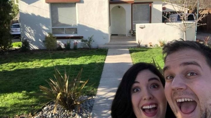 Yvonne Jimenez Smith and her husband, Brandon Smith, at the house they purchased in San Jose, California, this year. According to a Stateline analysis the share of young adults owning homes may have stopped shrinking for the first time since 2005. 