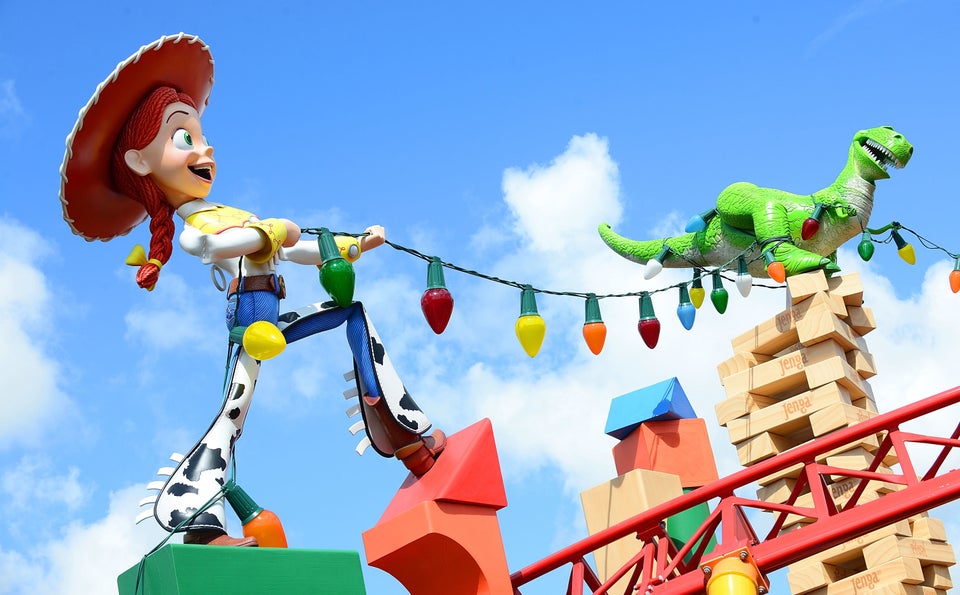 Here's A Look At Disney World’s Toy Story Land | HuffPost Life