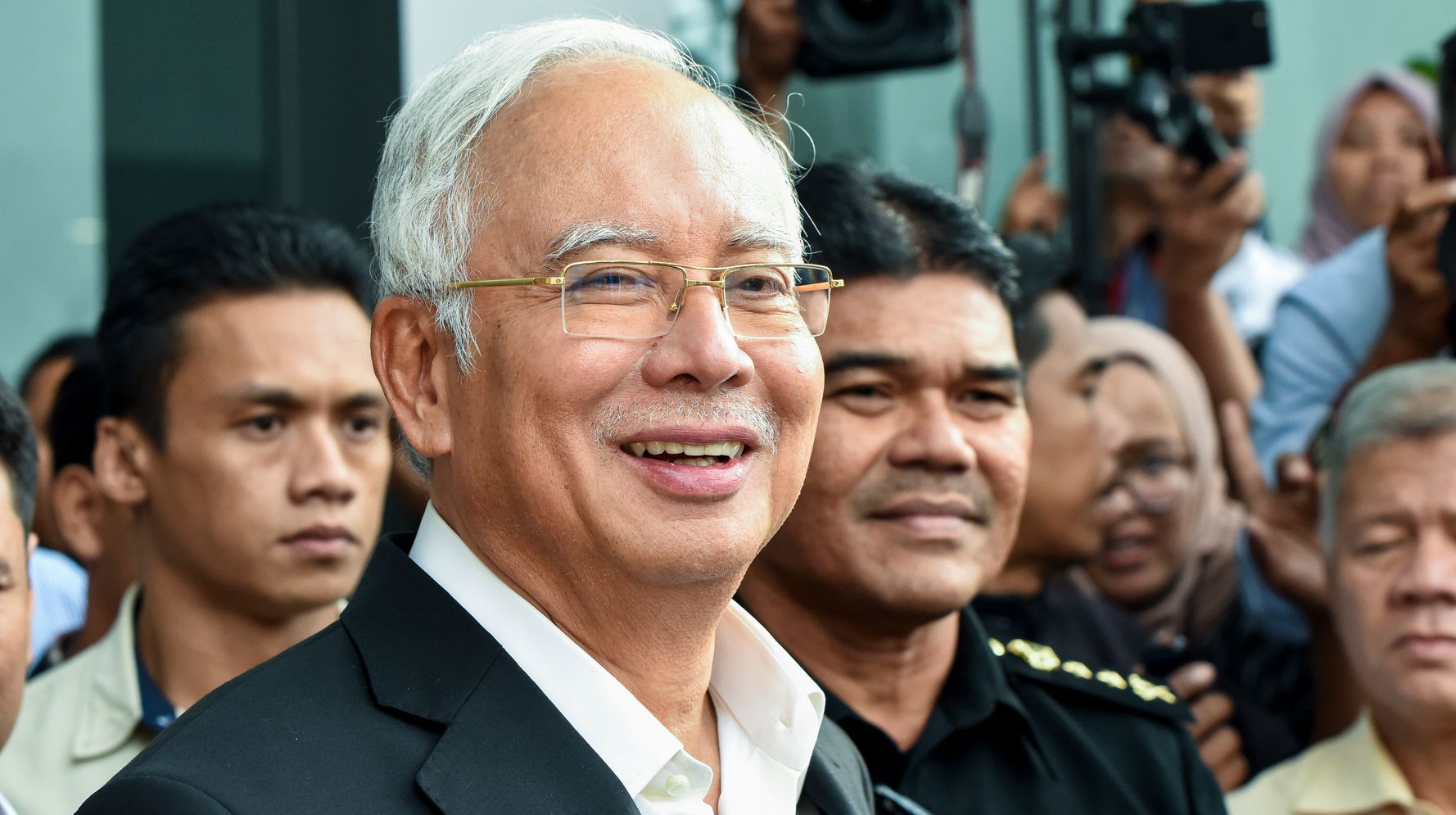 Former Malaysia Premier Najib Razak Arrested Amid Probe Into Missing ...