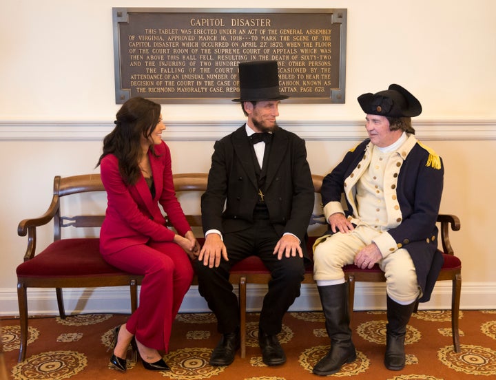 These Lincoln and Washington impersonators are looking pretty good compared to some of the doofuses on "The Bachelorette."