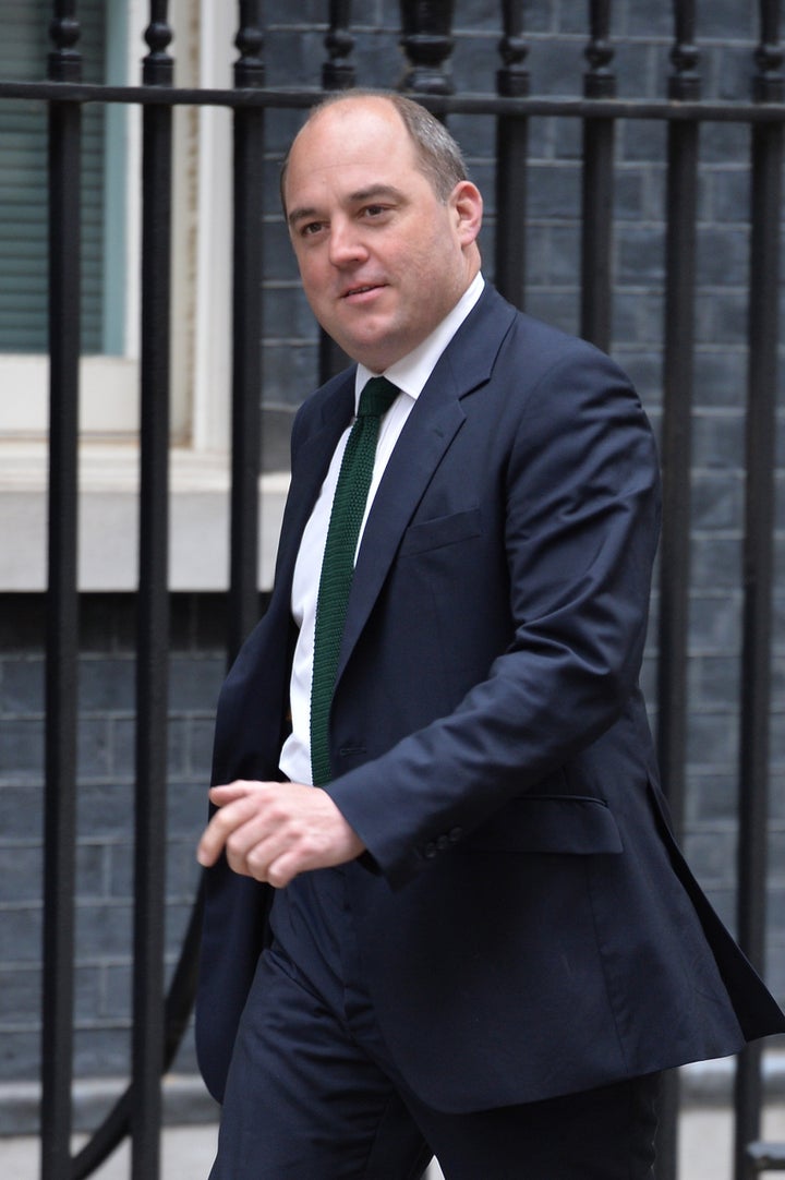 <strong>Security minister Ben Wallace has said that the couple poisoned by Novichok were not directly targeted.</strong>