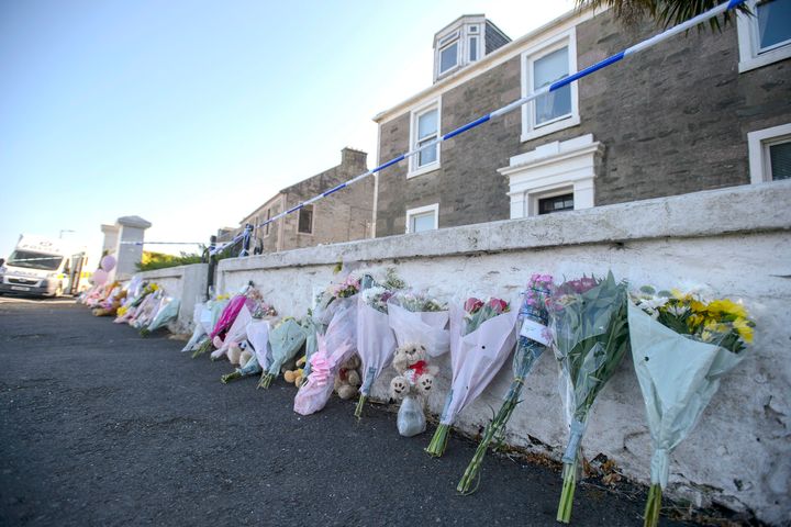 <strong>Floral tributes left after the discovery of Alesha's body </strong>