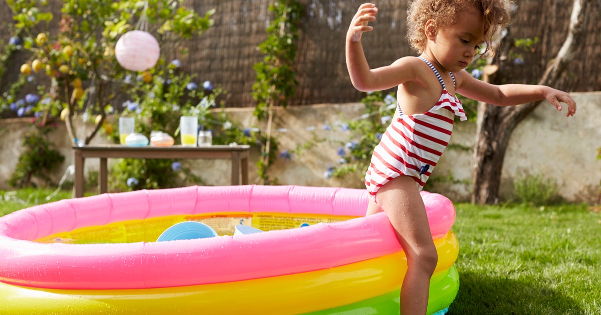 Could This Mum’s Paddling Pool Hack Help You Save Water? HuffPost UK