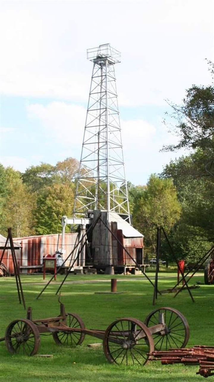 A 1920s-era steel drilling rig at the Drake Well Museum in Titusville, Pennsylvania. Oil and gas drilling in Pennsylvania dat