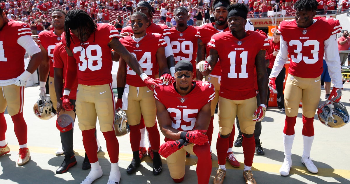 NFL Players Union Files Grievance Challenging League's National Anthem Policy