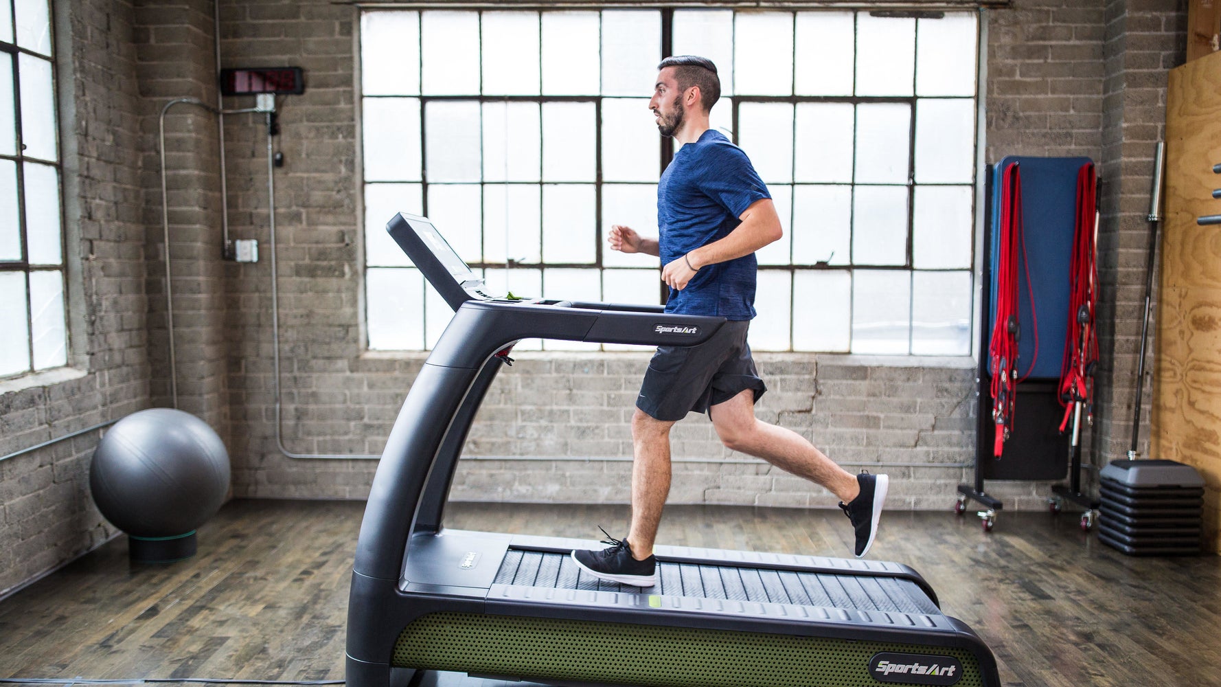 Power generating treadmill 2025