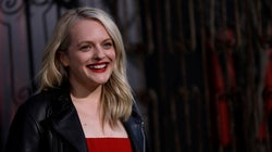 Πιστεύετε ότι γνωρίζετε καλά το «The Handmaid's Tale»; Αυτά είναι τα 10 πράγματα που ίσως δεν είχατε παρατηρήσει