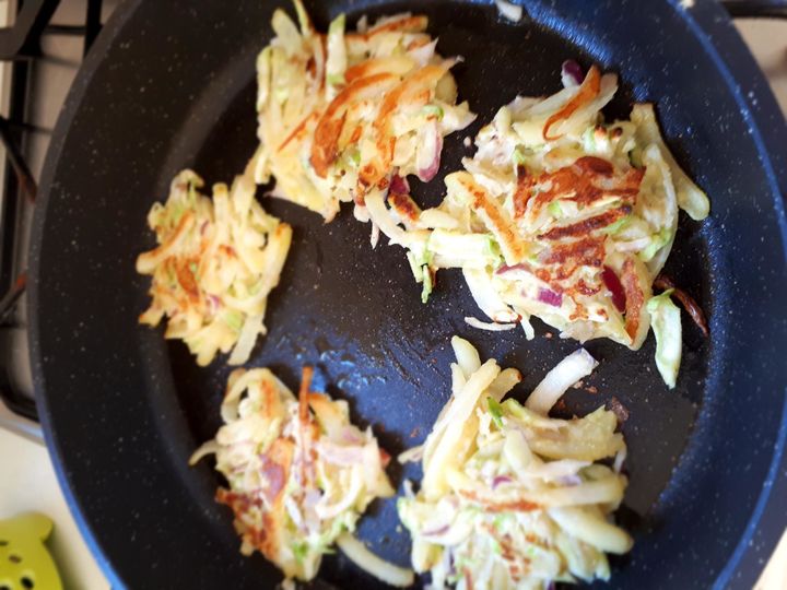 Potato and broccoli stalk fritters - "I hate food waste so this was personal weekend challenge to clear out the fridge and only make meals based on what was in there."