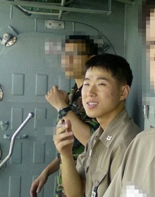 천안함을 타던 당시의 모습.