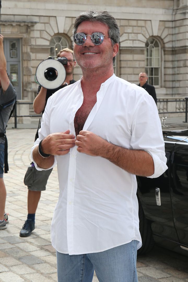 Note: this is actually Simon Cowell, not Sinitta
