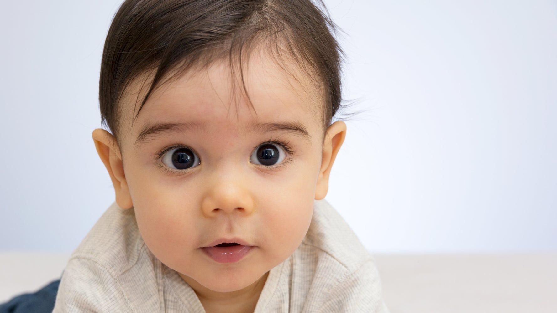 Состояние ребенка после рождения. Симптомы гельминтоза у детей. Ребенка при его наличии. Синдром брошенного ребенка. Как проверяют зрение у новорожденного в 1 месяц.