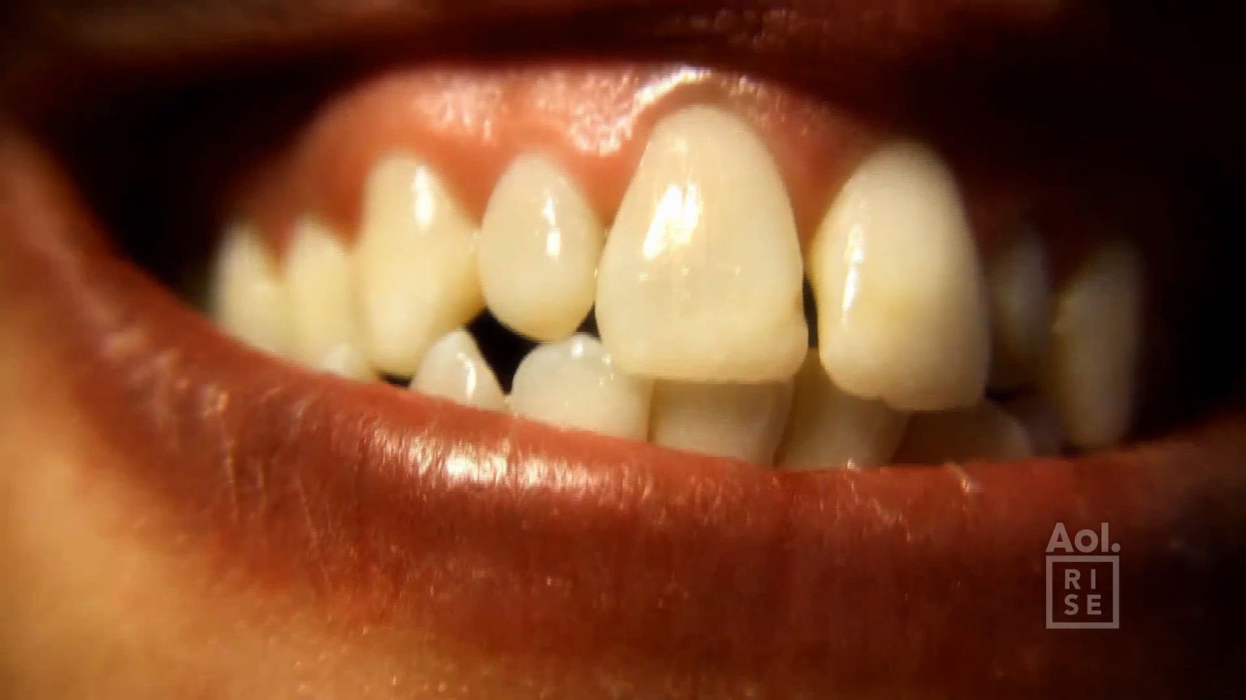 how-to-drink-tea-without-staining-your-teeth-huffpost-videos