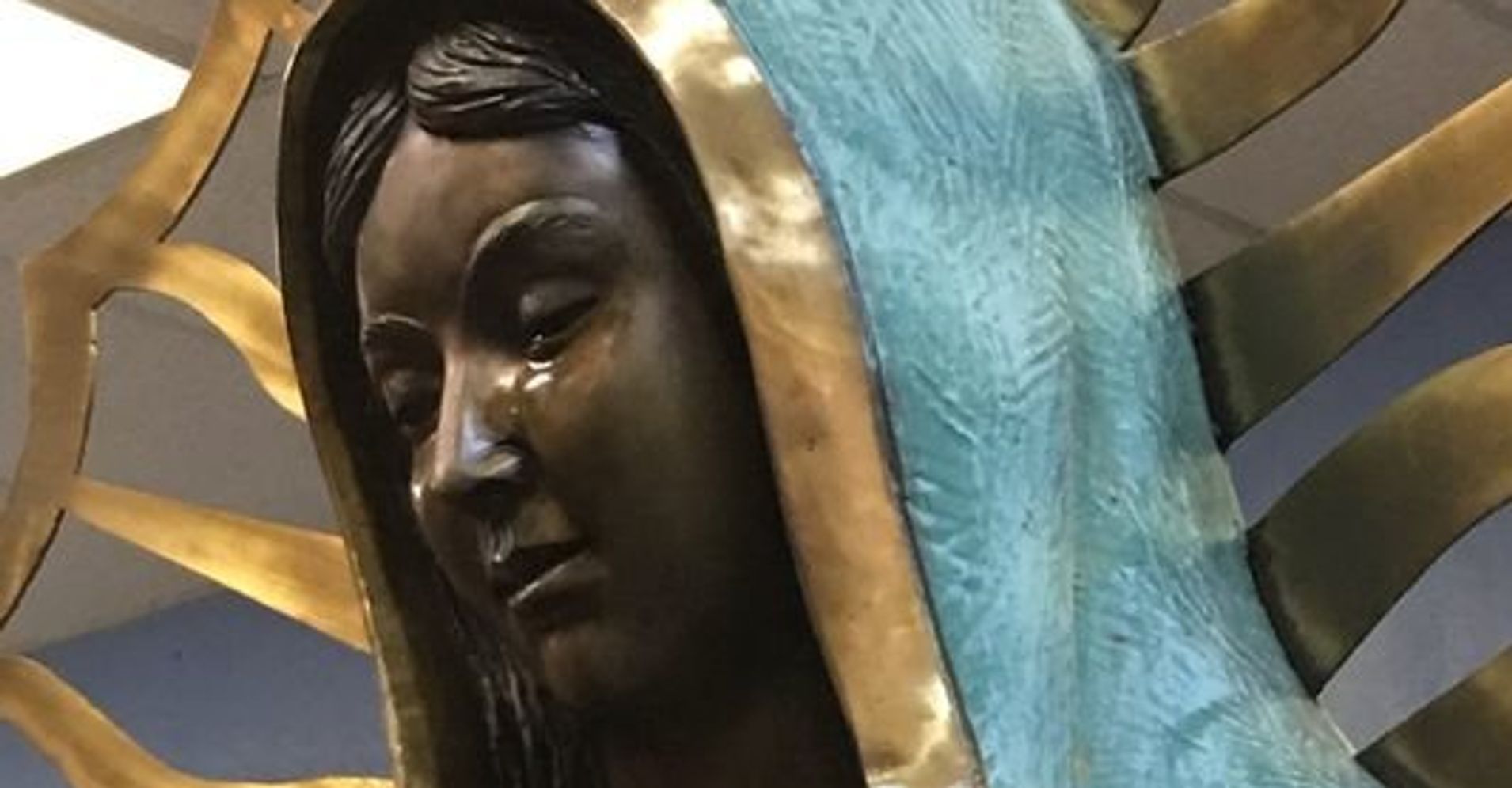 Weeping Virgin Mary Statue Prompts Investigation From Catholic Diocese Huffpost 7344