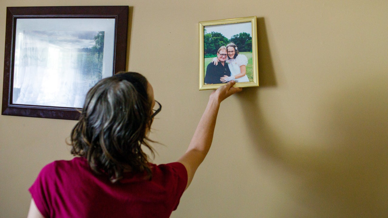 Meredith Lawrence's late husband died by suicide after his opioid pain prescription was severely restricted.