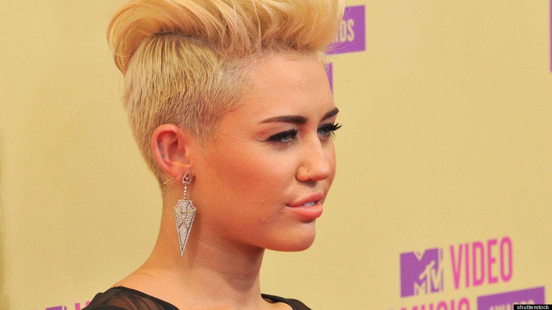 Miley Cyrus Sounds Off On Being Called An Ugly Lesbian Huffpost Videos