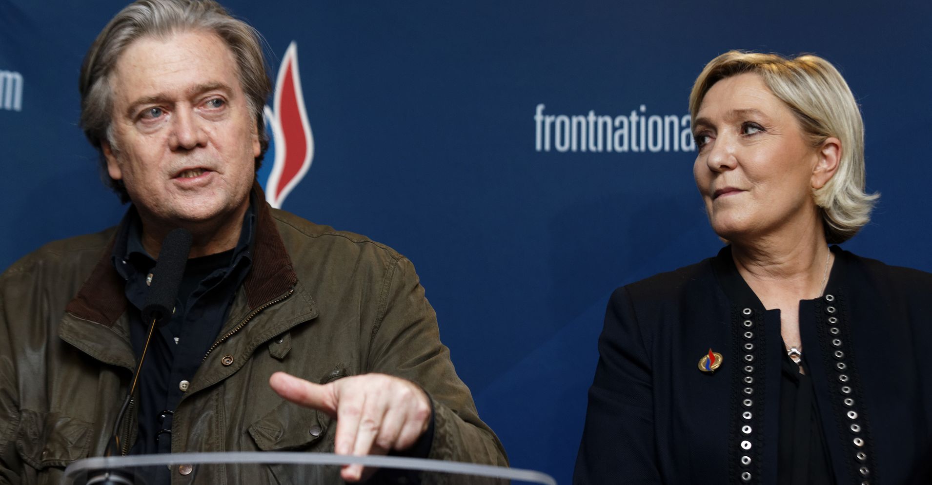 Steve Bannon Plans Far Right Foundation In Europe Huffpost 0227