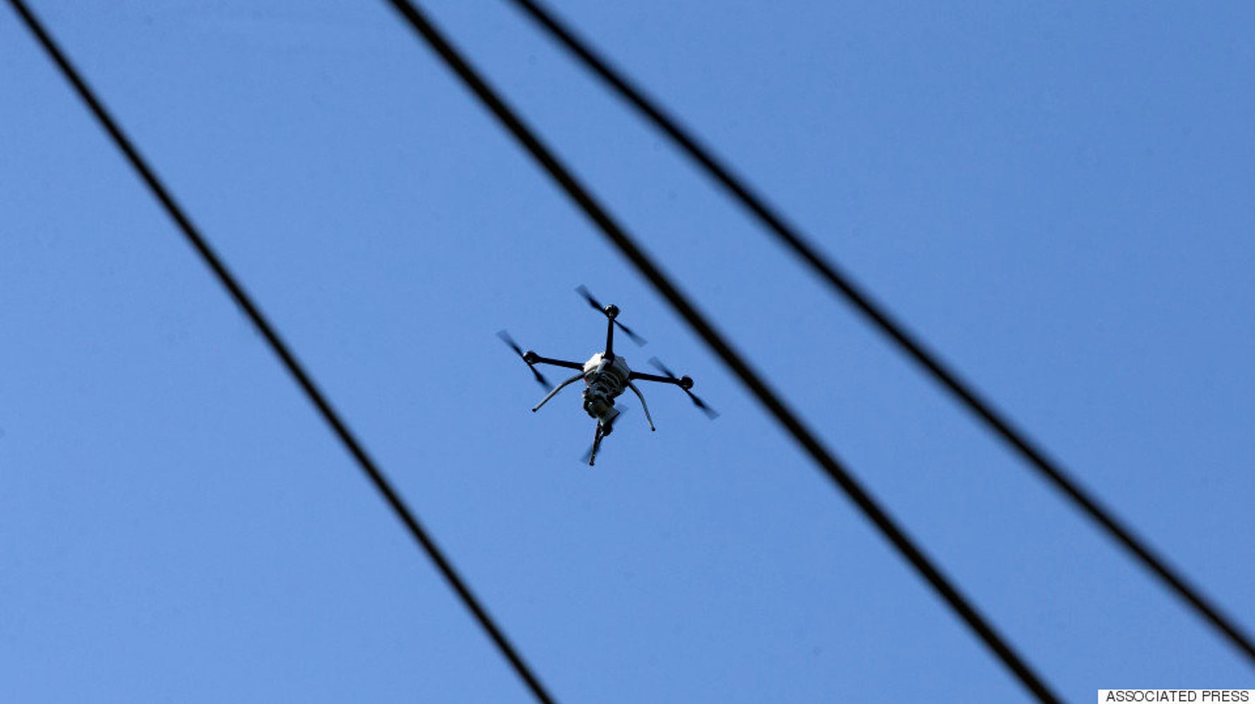 Drone Drops Drugs Into Ohio Prison Yard | HuffPost Videos