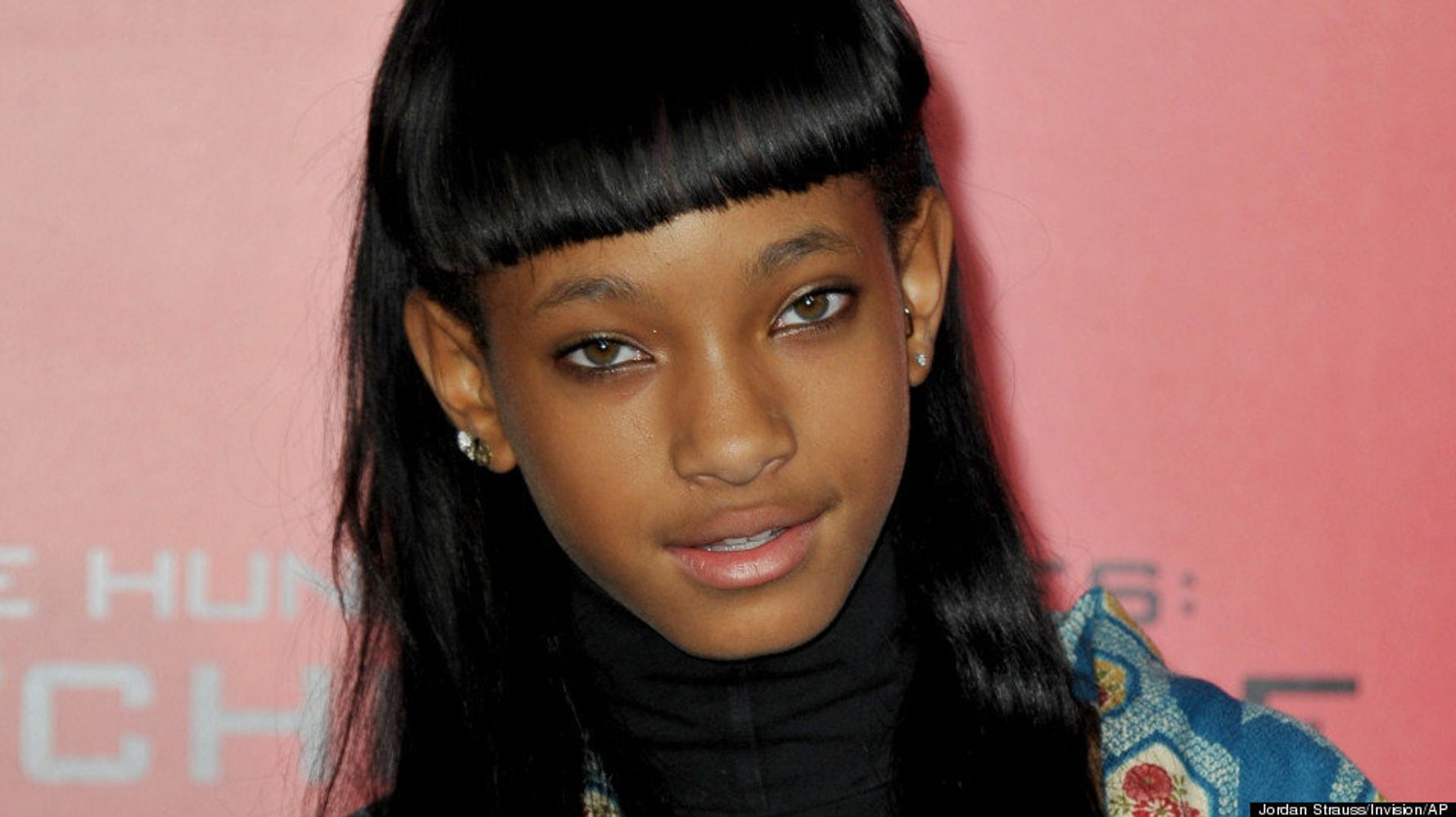 Willow Smith Photo Sparks Controversy Huffpost 