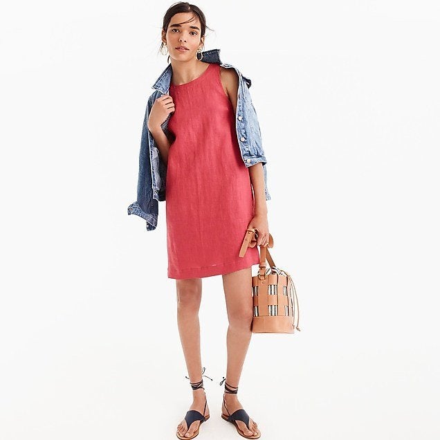 16 Plus-Size Linen Dresses That Don't Look Like Baggy Shirts