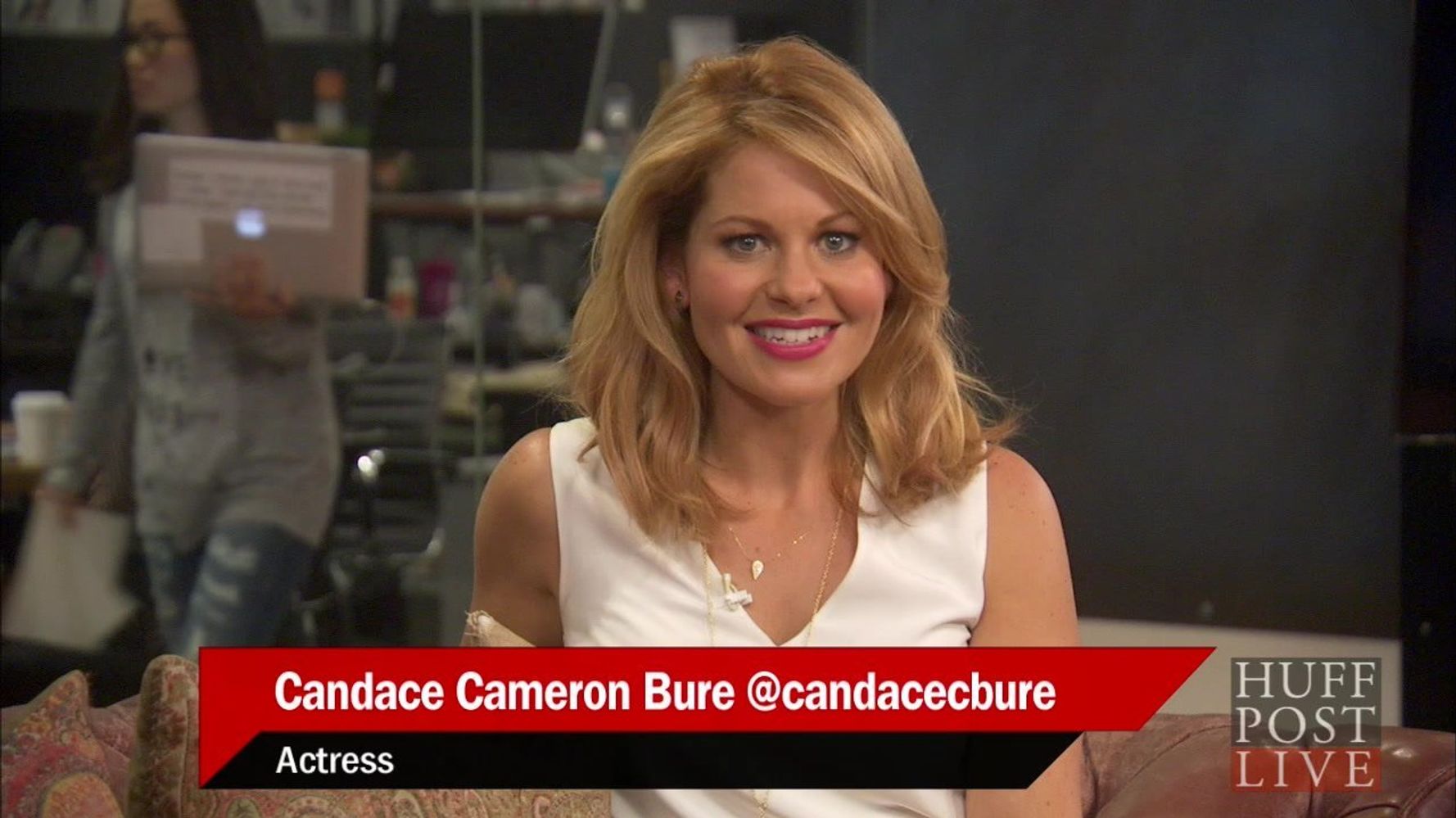 Candace Cameron Bure discusses what it was like to be back on set with all ...