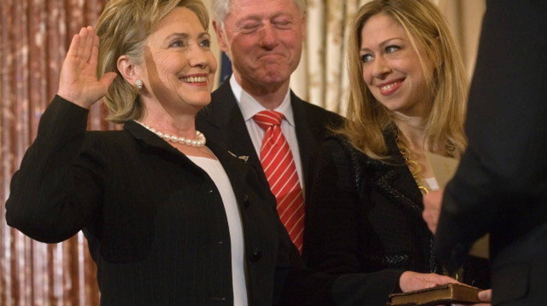 Bill Clinton, 'Father Of The Year' | HuffPost Videos