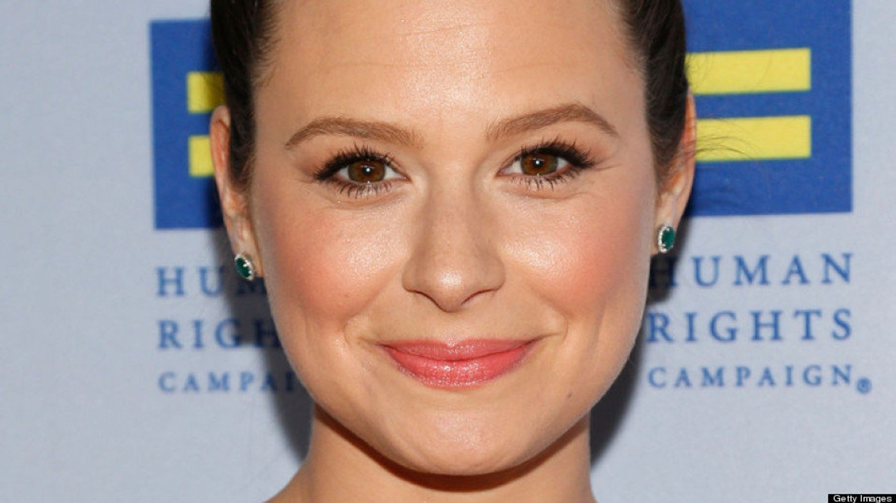 Katie Lowes On Scandal Huffpost Videos