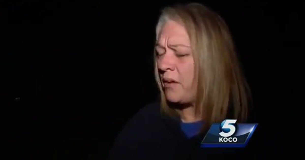 Oklahoma Mayor Apologizes After Husband Dresses Up In KKK Costume