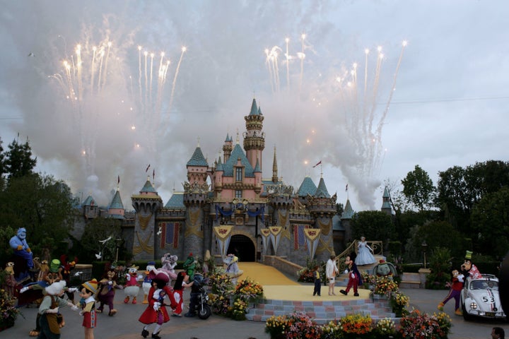 Disney Announces Plan To Drop Plastic Straws And Stirrers By 2019