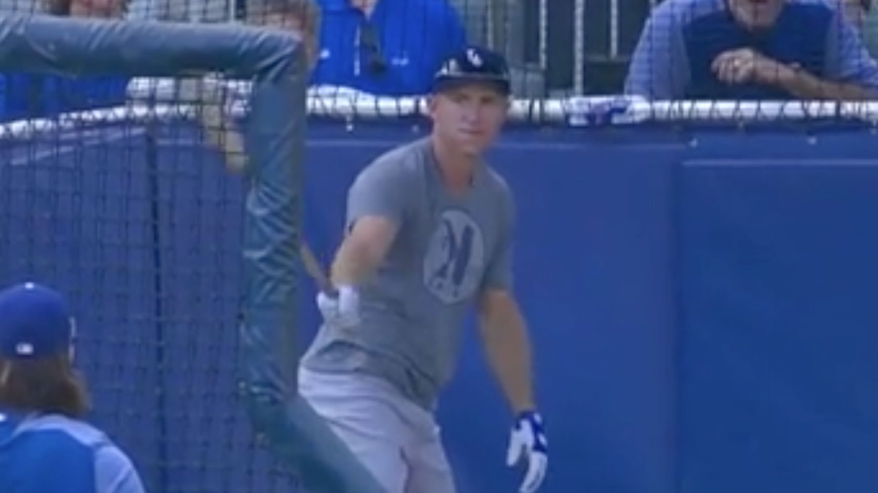 Braves announcers rip Dodgers for 'unprofessional' BP attire