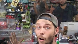 Absurdes Video: Mann jagt Verkäufer mit Alligator und verlangt nach