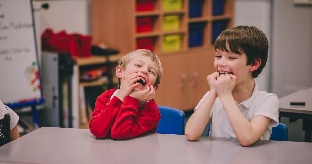 Опекаемые дети в школе. Занятие волнение для детей. Ребенок плачет в школе. Fun at School. Förderschule и Sonderschule.