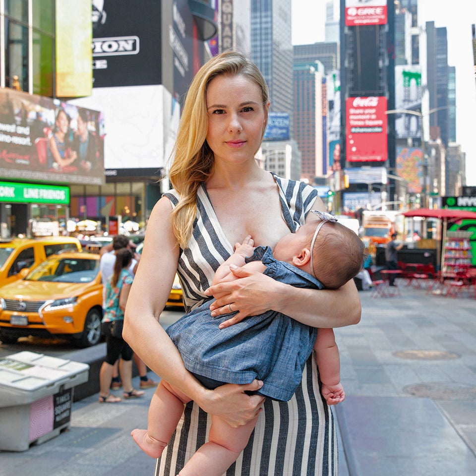 photos of wife breast feeding