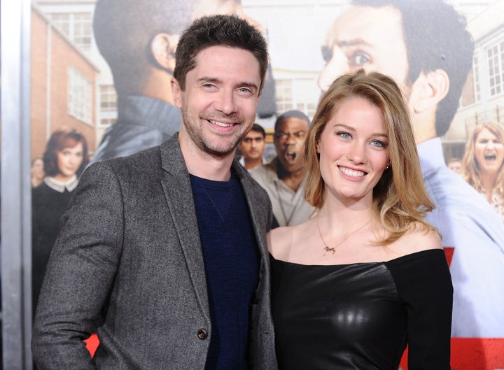 Grace and Ashley Hinshaw at the premiere of "Fist Fight" on Feb. 13, 2017.