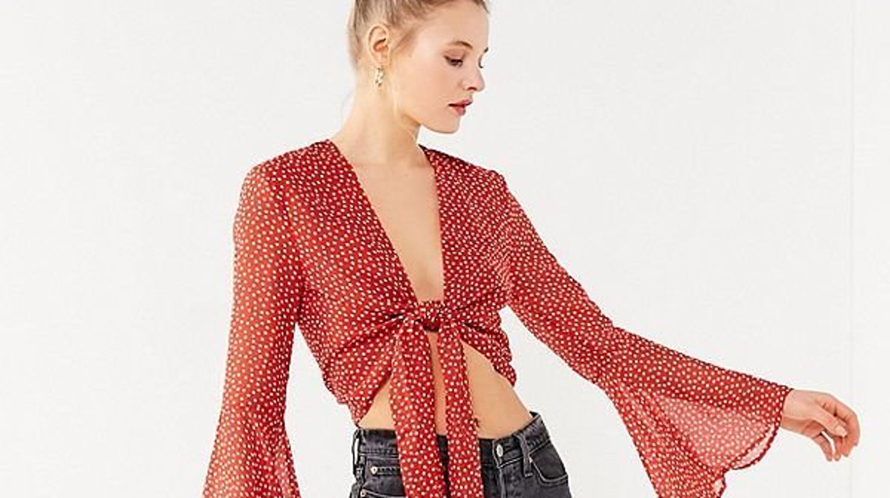 20 Front Tie Crop Tops That ll Pull Together Any Look HuffPost Life