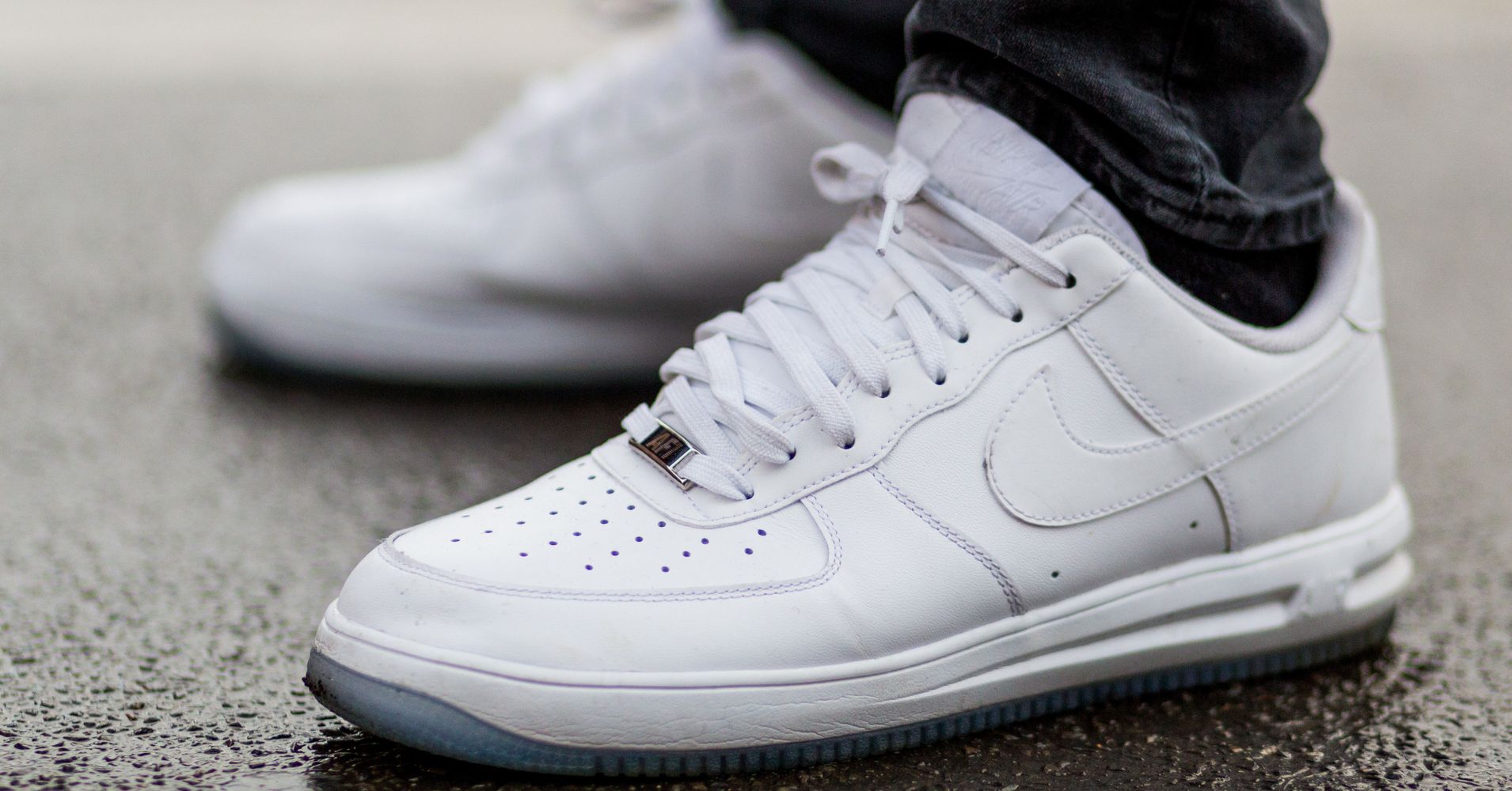 How To Keep Your White Shoes White This Summer | HuffPost
